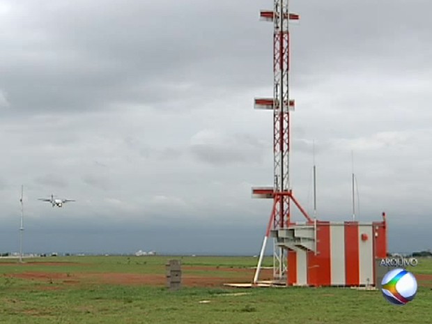 De janeiro a abril deste ano o aeroporto de Uberlândia ficou fechado 62 vezes (Foto: TV Integração/Reprodução)