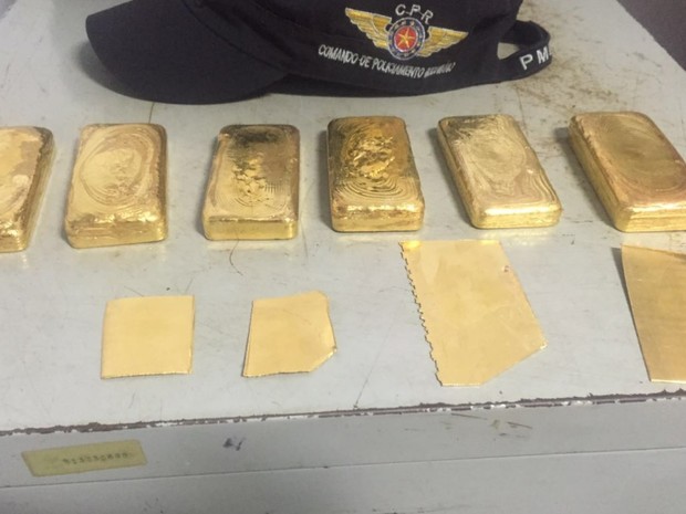 Barras de ouro avaliadas em R$ 800 mil são apreendidas em Goiás, diz PM (Foto: Divulgação/PM)