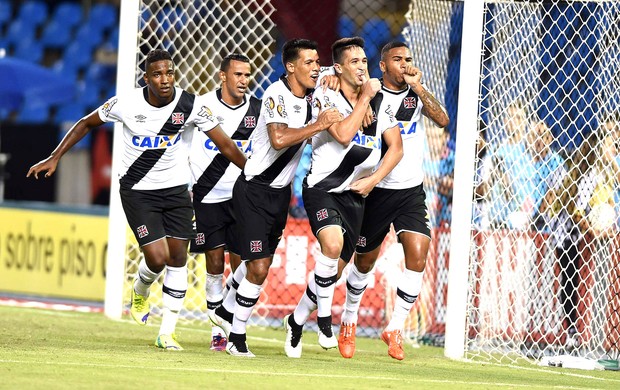 Luan Vasco X Fluminense (Foto: Andre Durão)