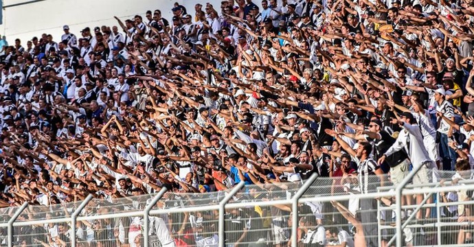 Ponte coloca ingressos a R$ 100 para duelo contra o Corinthians, domingo