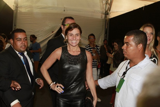 Giovanna Antonelli no Fashion Rio (Foto: Isac Luz / EGO)