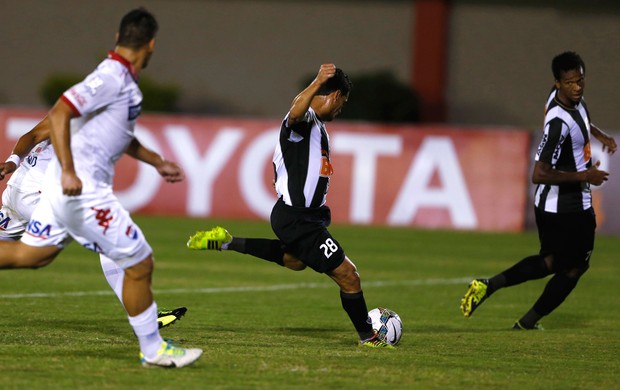 ATLÉTICO-MG EMPATA COM  
NACIONAL NO PARAGUAI: 2 A 2 (Reuters)