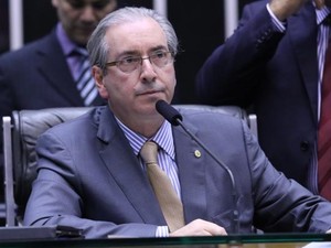 O presidente da Câmara, Eduardo Cunha, comanda sessão que aprovou a desaposentadoria