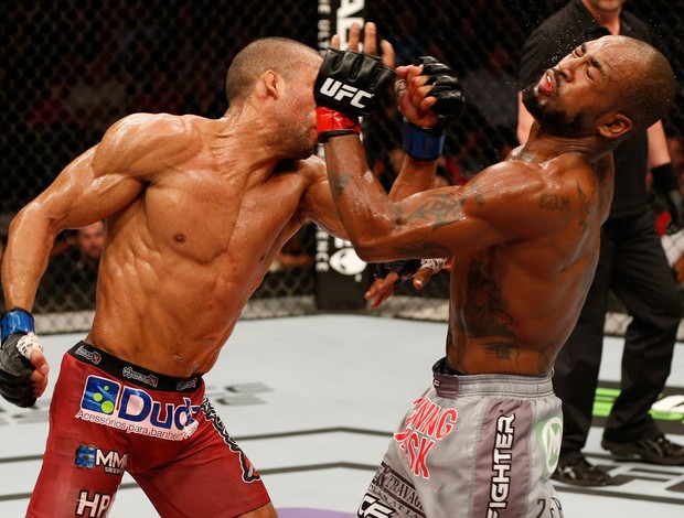 UFC: Edson Barboza x Bobby Green (Foto: Getty Images) UFC: Edson Barboza x Bobby Green (Foto: Getty Images)