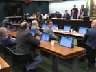 Temer se encontra com deputados que vão analisar a denúncia contra ele