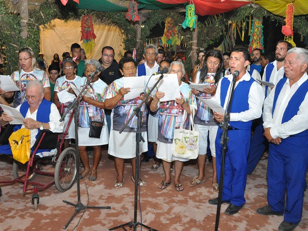 Tradição do Sairé é valorizada por moradores e visitantes (Foto: Zé Rodrigues/TV Tapajós)