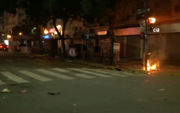 Destruição ruas de Buenos Aires Argentina (Foto: Reprodução SporTV)