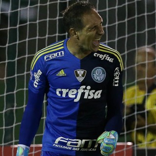 Prass se espanta com insinuação de grupo rachado: 