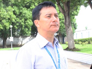 Airton Feitosa, superitendente regional da Chesf diz que problema será investigado (Foto: Catarina Costa/G1) Airton Feitosa, superitendente regional da Chesf diz que problema será investigado (Foto: Catarina Costa/G1)