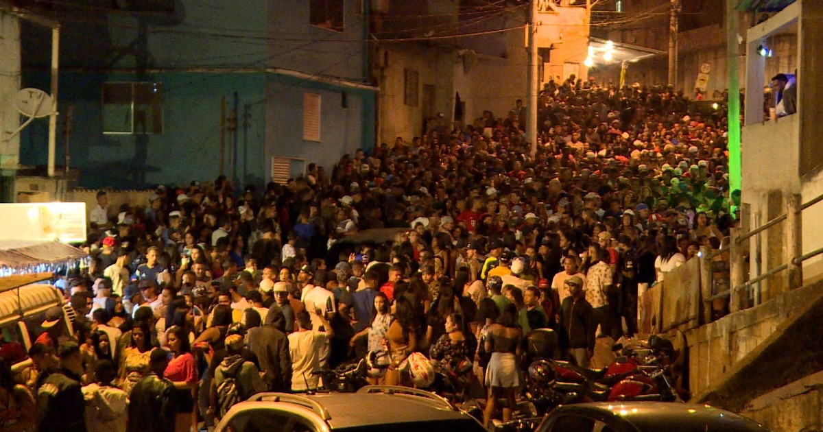 Resultado de imagem para baile funk serra bh