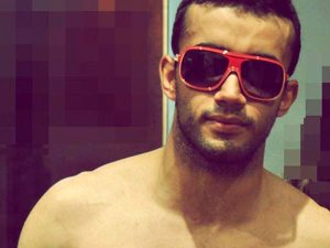 Felipe Melo, de 20 anos, sumiu no mar em Bertioga, SP (Foto: Reprodução/Facebook)