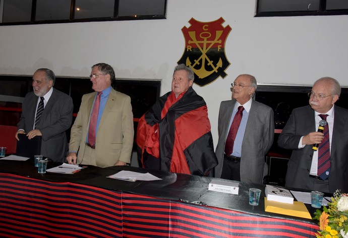 Arthur Neto homenagem Flamengo (Foto: Divulgação/Semcom)