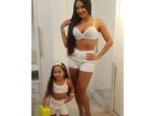 Shayene Cesário faz roupa igual à da sua para filha ir ao samba