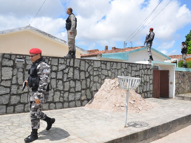 G1 Após perseguição suspeito de tentar assaltar lotérica na Paraíba