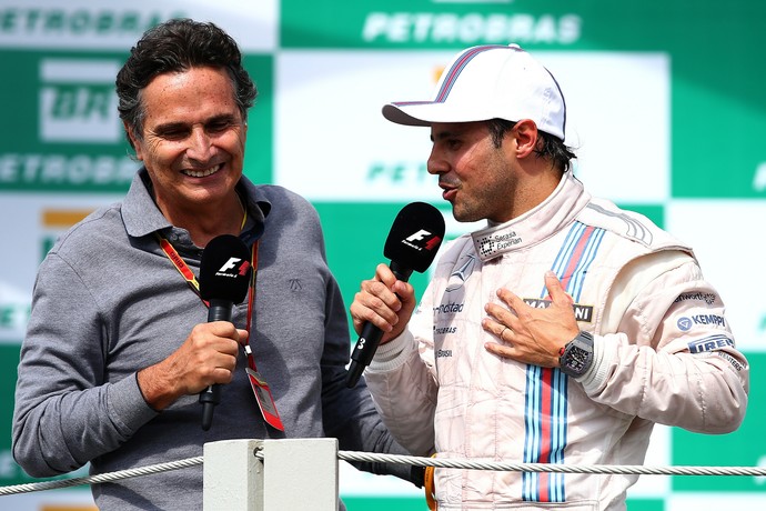 Felipe Massa quebra protocolo durante entrevista para Nelson Piquet no pódio do GP do Brasil (Foto: Getty Images)