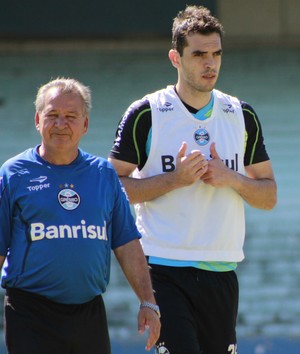 Rhodolfo, zagueiro do Grêmio (Foto: Diego Guichard)