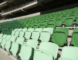 Arena Palmeiras começa a ter assentos instalados no nível inferior