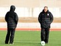 Tite repete escalação do Timão e ‘amarra’ esquema no treino
