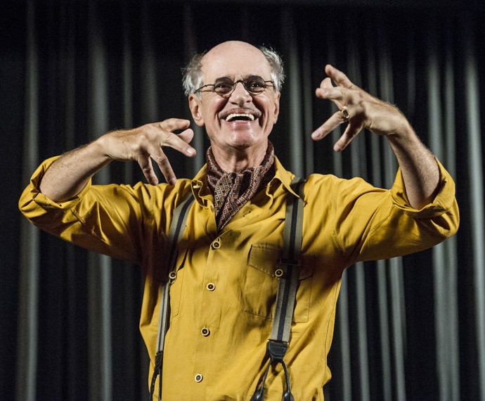 Marcos Caruso será Feliciano. Na foto, o ator interpretava Arlindo em Joia Rara, exibida entre 2013 e 2014. (Foto: Cynthia Salles/ Globo)