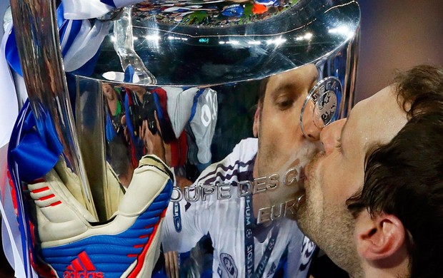 Petr Cech do Chelsea Taça (Foto: Reuters)