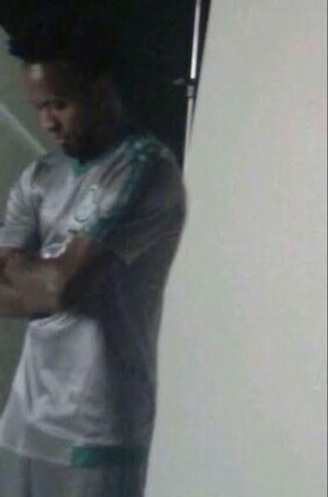 Foto de Zé Roberto com uniforme prateado do Verdão vaza na internet