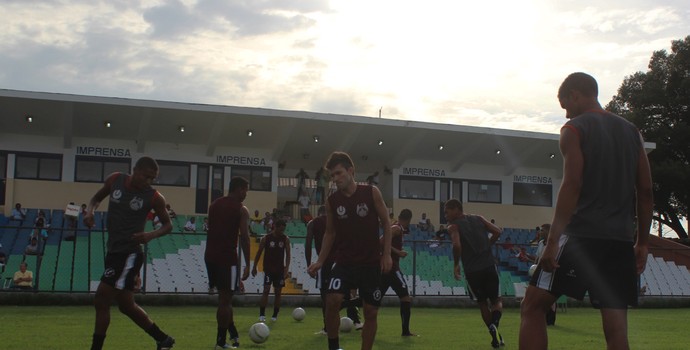 Cori-Sabbá treino (Foto: Abdias Bideh/GloboEsporte.com)