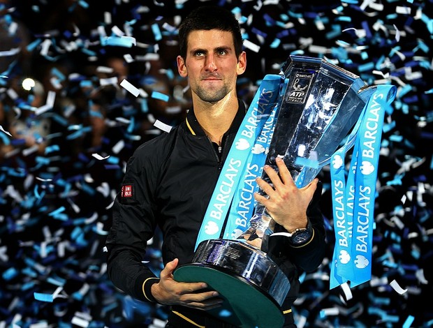 Novak Djokovic tênis Londres ATP Finals troféu (Foto: Getty Images)