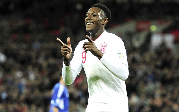 Comemoração Welbeck, Inglaterra x San Marino (Foto: Agência AFP)