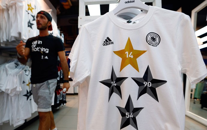 Quatro Estrelas Alemanha Ganha Camisas Comemorativas Do Tetra Globoesporte Com
