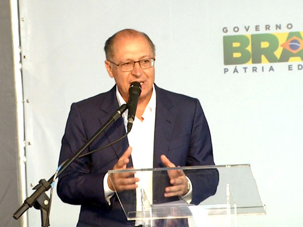 Geraldo Alckmin em Nova Odessa  (Foto: Erlin Shmidt/EPTV)