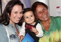 Fafá de Belém se derrete pela netinha:
 'A rainha do charme' (Mais Você/ TV Globo)