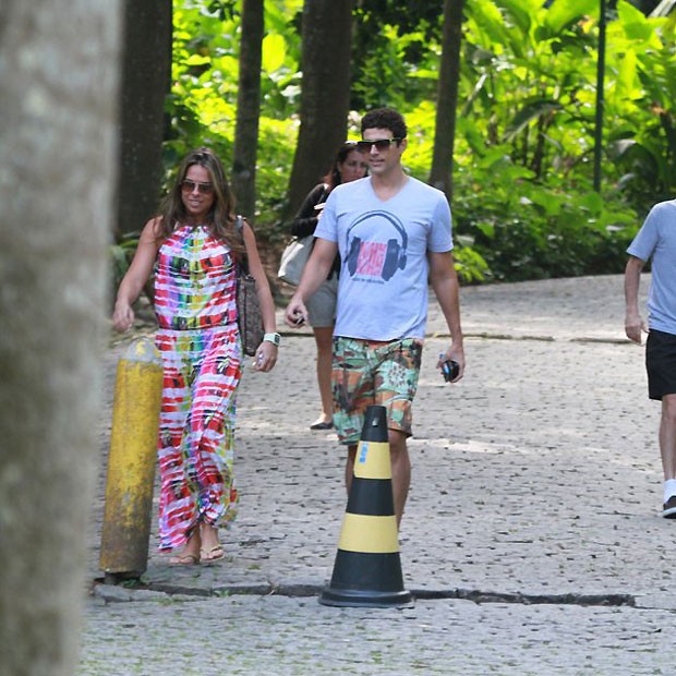 Giane (Foto: Andre Freitas e Delson Silva/Agnews)