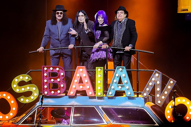 Moraes Moreira, Pepeu Gomes, Baby do Brasil e Paulinho Boca de Cantor no palco do Citibank Hall (Foto: Manuela Scarpa/Brazil News)