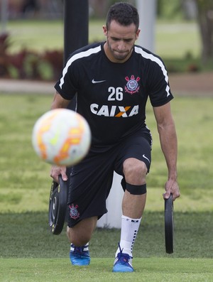 Após derrota, Timão vive mês de incerteza e admite: auge chegou cedo