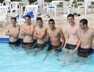 Equipe realizou treino regenerativo no domingo (Foto: Bruno Giufrida / Santos FC)