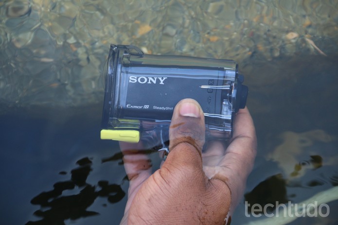 Sony Action Cam HDR-AS15 (Foto: Anna Kellen/TechTudo) Sony Action Cam HDR-AS15 (Foto: Anna Kellen/TechTudo)