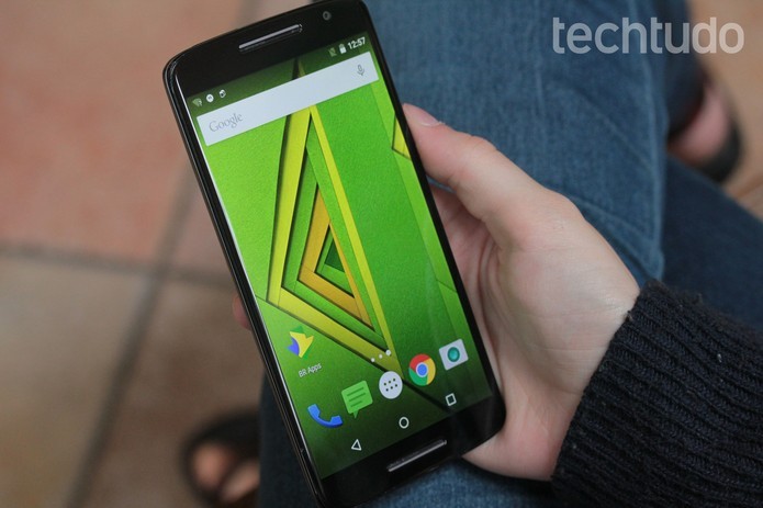 Tela do Moto X é maior e tem mais resolução (Foto: Marlon Câmara/TechTudo)