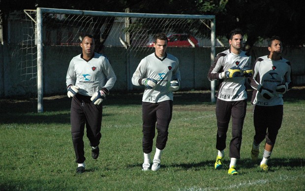 Genivaldo, Botafogo-PB, Campeonato Brasileiro, Série D, ACEP, Treino (Foto: Richardson Gray / Globoesporte.com/pb)