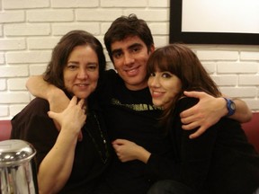  Regina Cocchiarale, Marcelo Adnet e a irmã Luiza (Foto: Reprodução/Facebook)