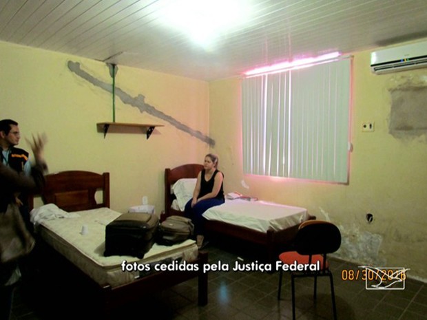 Ex-prefeita Lidiane Leite em alojamento no Quartel do Corpo de Bombeiros (Foto: Reprodução/ TV Mirante)