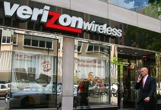 Americana Verizon vai pagar US$ 130 bilhões para adquirir controle total da Verizon Wireless (Foto: AFP)