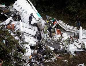 Acidente avião chapecoense (Foto: Agência Reuters) Acidente avião chapecoense (Foto: Agência Reuters)