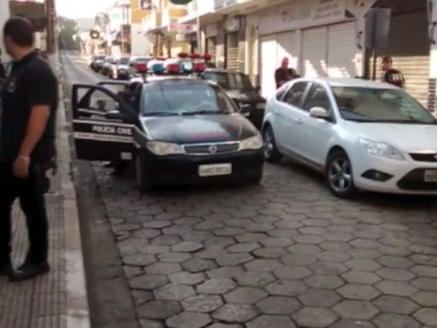 Operação prende pelo menos 14 pessoas em Boa Esperança (Foto: Reprodução EPTV)