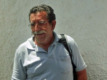 Avelino Mendes Fortuna, pai de Lucas Cardoso Fortuna, jornalista goiano morto em Pernambuco (Foto: Katherine Coutinho / G1 PE) Avelino Mendes Fortuna, pai de Lucas Cardoso Fortuna, jornalista goiano morto em Pernambuco (Foto: Katherine Coutinho / G1 PE)