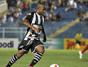 Wescley, meia do Ceará  (Foto: Divulgação/Cearasc.com)