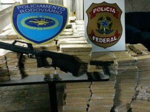 Mais de três toneladas de maconha foram apreendidas durante as investigações da Polícia Federal (Foto: Divulgação/Polícia Federal)