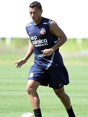 Ralf no treino do Corinthians (Foto: Léo Barrilari / Ag. Estado)