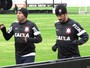 Por maior eficiência, ataque do Corinthians se reinventa em 2013