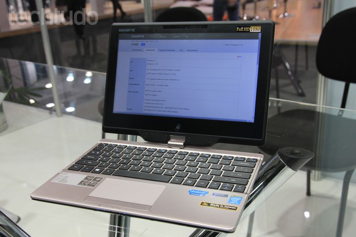 Notebook 3 em 1, da Gigabyte (Foto: Isadora Díaz/TechTudo) Notebook 3 em 1, da Gigabyte (Foto: Isadora Díaz/TechTudo)