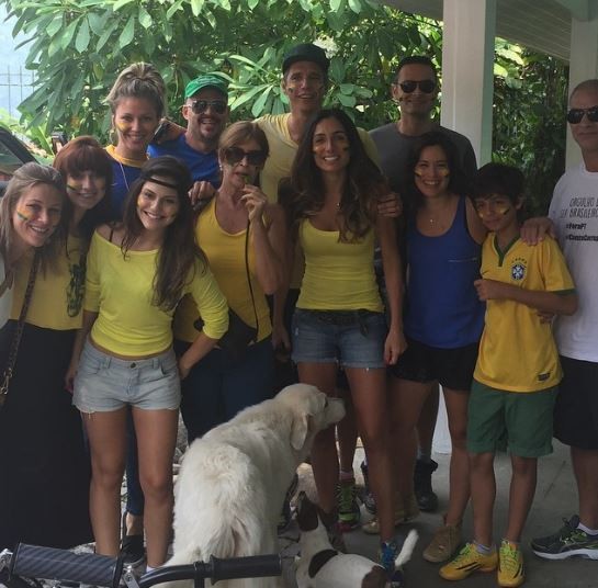 Ellen Jabour, Márcio Garcia e amigos em manifestação (Foto: Instagram / Reprodução)